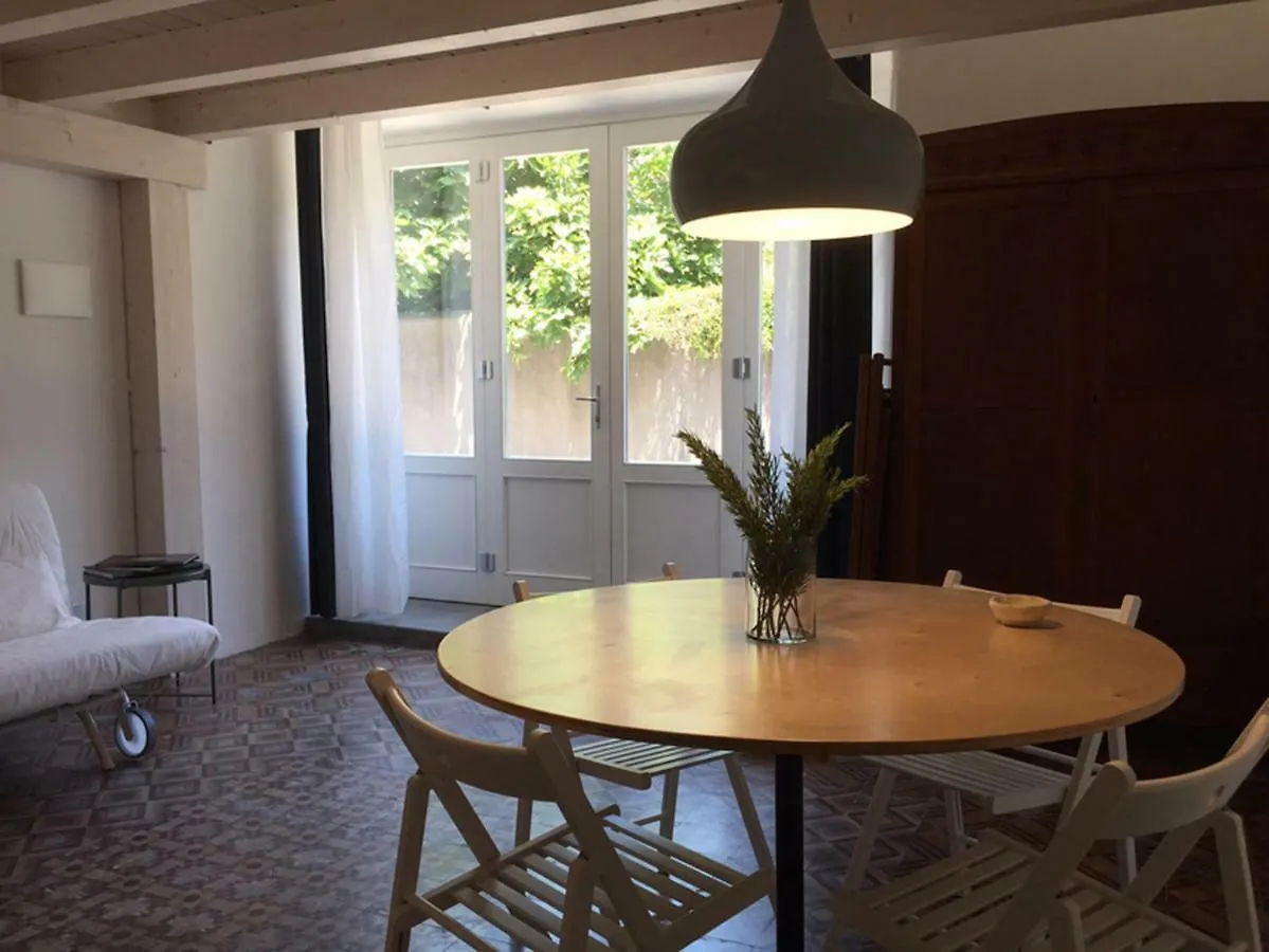 Casa Del Pettirosso Villa Catania Italy